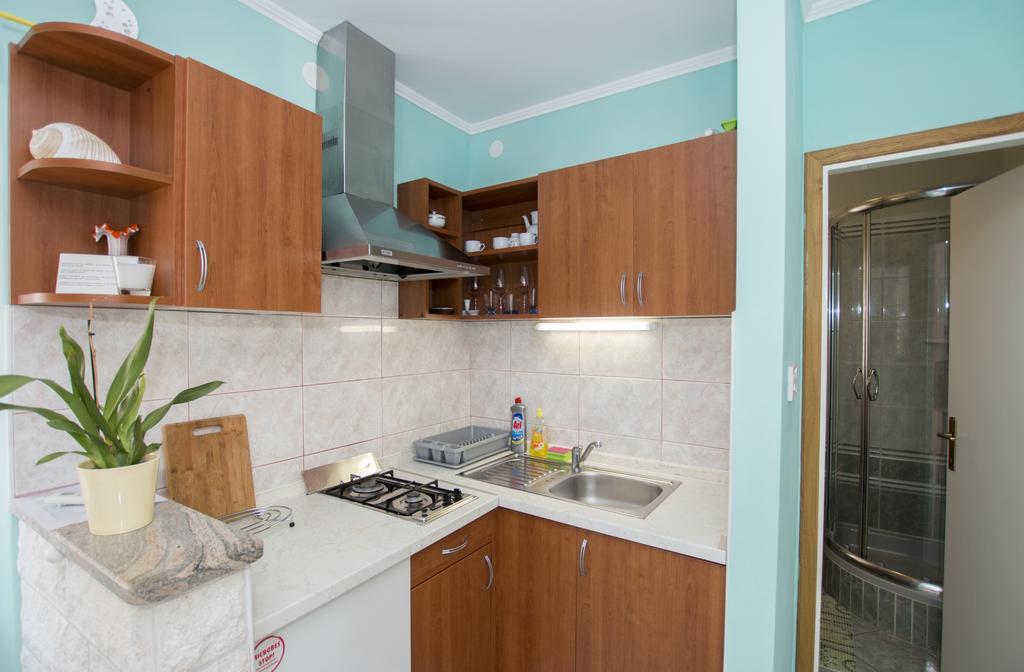 Radovcic Apartments And Rooms ตริสเตโน ภายนอก รูปภาพ